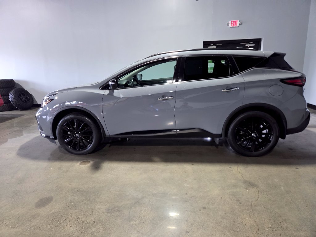 Used 2022 Nissan Murano SV w/ SV Midnight Edition Package AWD/4WD image 5
