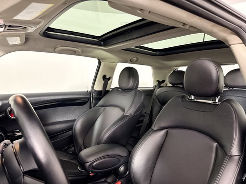 Used 2018 MINI Cooper S FWD image 17