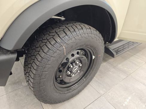 New 2026 Ford Bronco Outer Banks AWD/4WD image 45