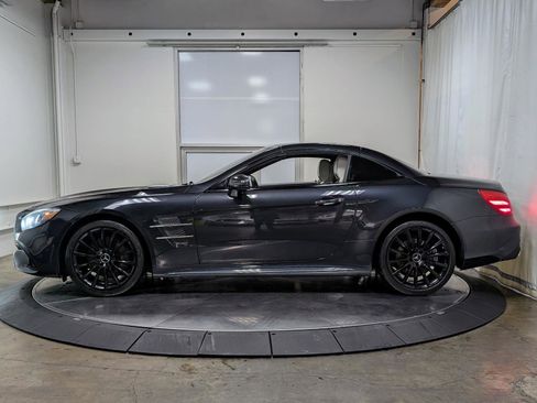 Used 2017 Mercedes-Benz SL 550 image 6
