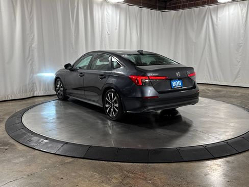 Used 2022 Honda Civic EX image 14