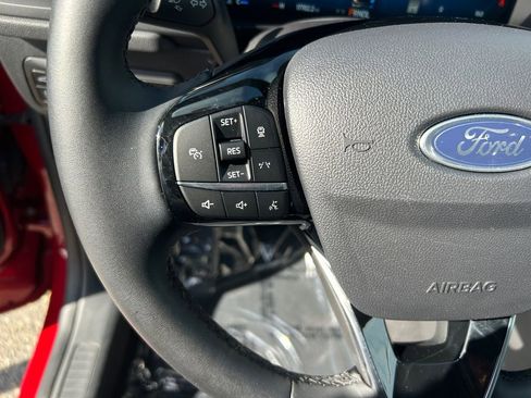 Used 2025 Ford Escape Platinum w/ Premium Technology Package AWD/4WD image 15