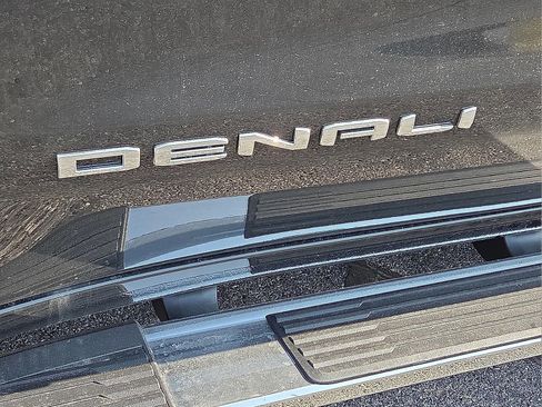 Certified 2026 GMC Sierra 1500 Denali AWD/4WD image 8