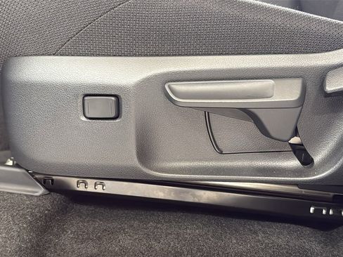 Certified 2025 Toyota 4Runner SR5 image 14