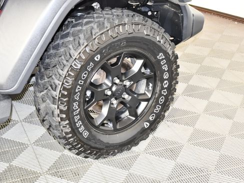 Used 2020 Jeep Wrangler Sport AWD/4WD image 37