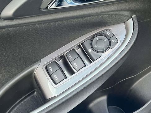 Certified 2023 Chevrolet Malibu LT w/ Sport Edition image 15