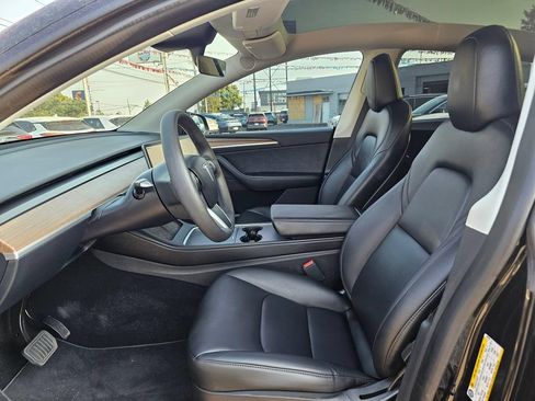 Used 2023 Tesla Model Y Long Range AWD/4WD image 21