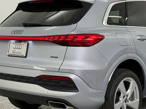 New 2025 Audi Q5 Premium Plus image 13