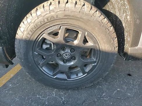 New 2025 Honda Pilot TrailSport image 8