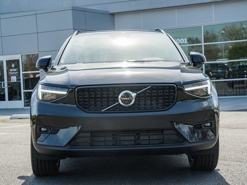New 2026 Volvo XC40 B5 Plus w/ Climate Package image 2