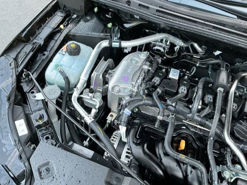 New 2026 Nissan Sentra SR image 18