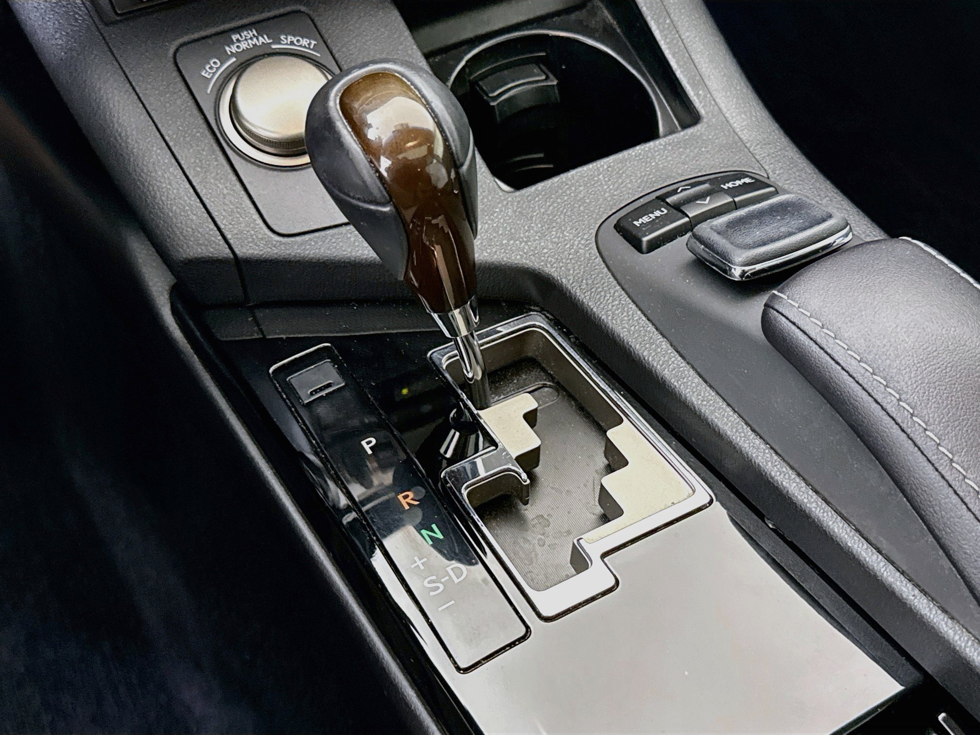 Used 2015 Lexus ES 350 w/ Luxury Package FWD image 19