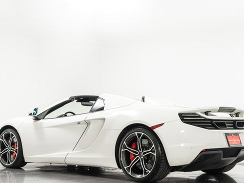 Used 2014 McLaren MP4-12C Spider RWD image 36