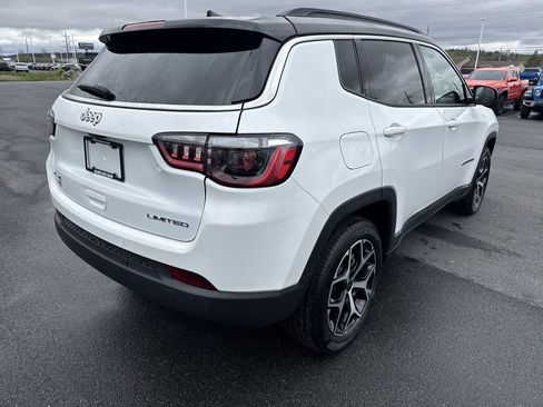 Used 2025 Jeep Compass Limited AWD/4WD image 8
