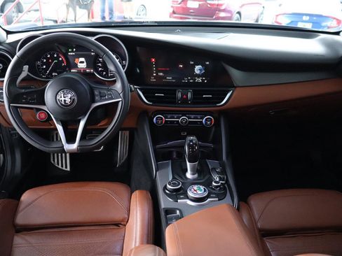 Used 2019 Alfa Romeo Giulia Ti Sport w/ Quick Order Package 22U Sport image 16