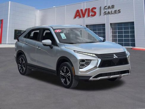 Used 2025 Mitsubishi Eclipse Cross SE AWD/4WD image 3