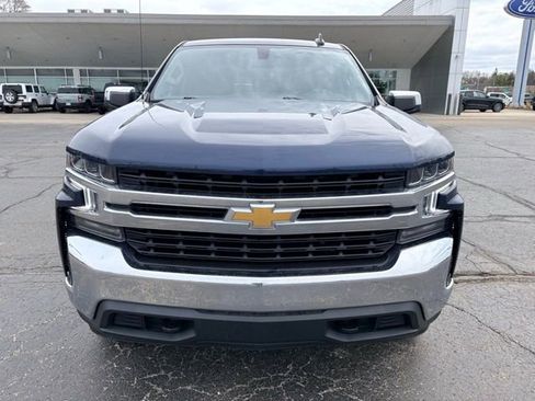 Used 2021 Chevrolet Silverado 1500 LT image 10