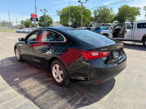 Used 2021 Chevrolet Malibu LS FWD image 5