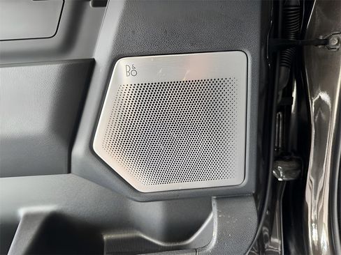 Used 2024 Ford F150 Lariat w/ Equipment Group 502A High image 20