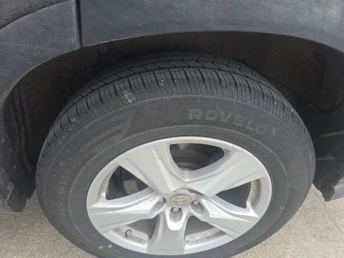 Used 2023 Toyota Highlander LE image 13