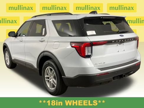 New 2026 Ford Explorer Active image 10