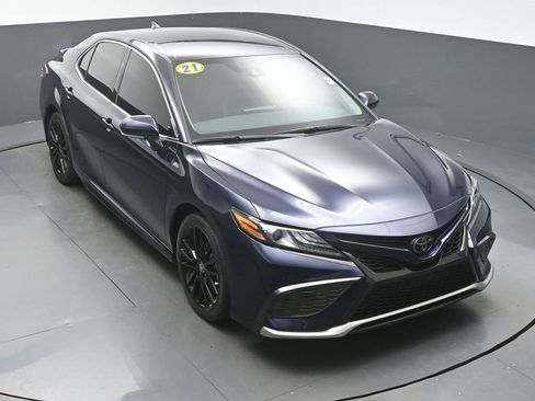 Used 2021 Toyota Camry XSE image 44