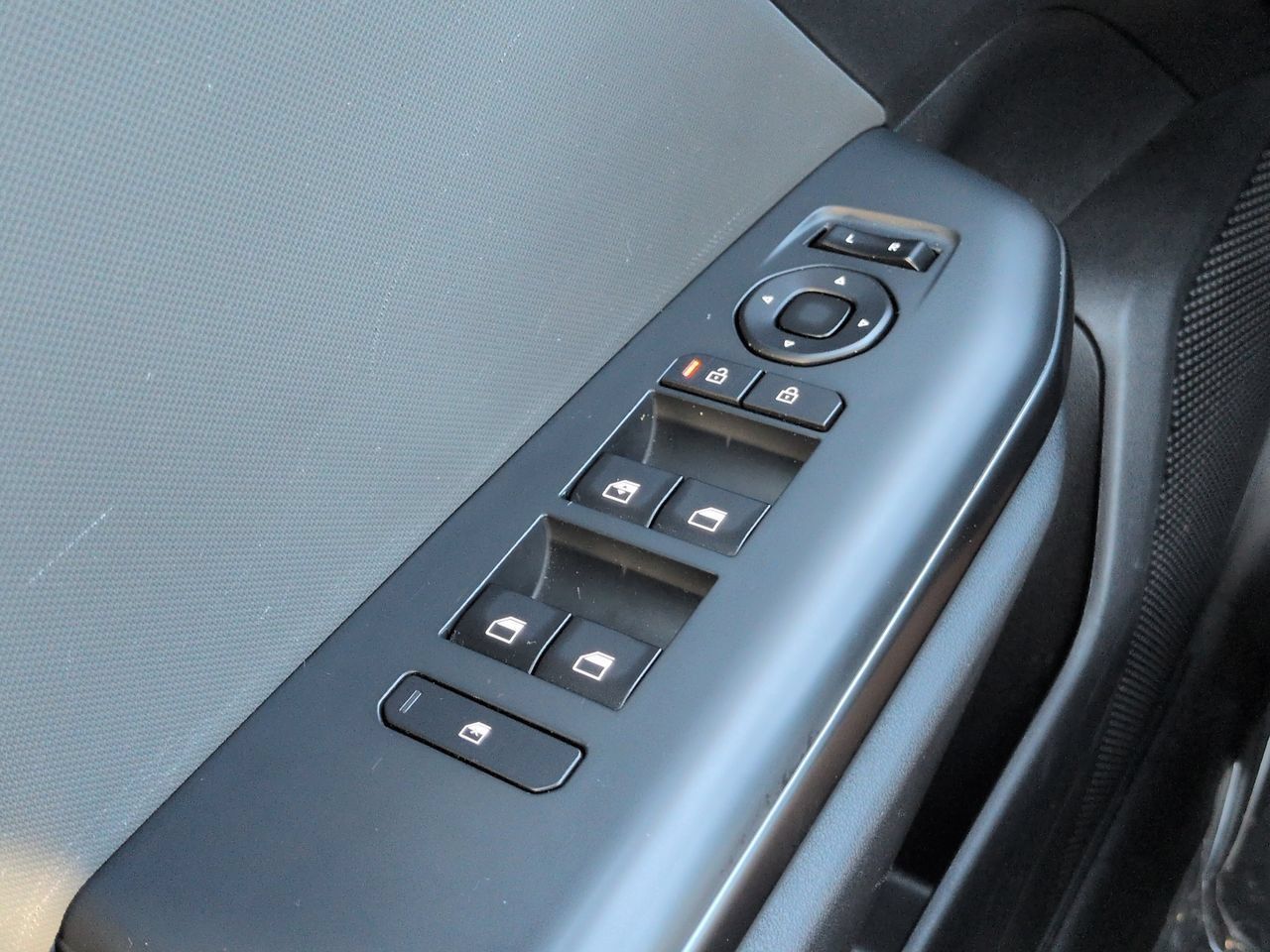 Used 2025 Kia K4 FWD image 21