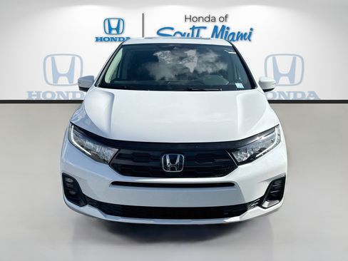 New 2026 Honda Odyssey EX-L image 2