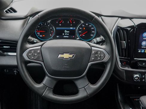 Used 2023 Chevrolet Traverse LT w/ Rear Camera Mirror Package AWD/4WD image 31