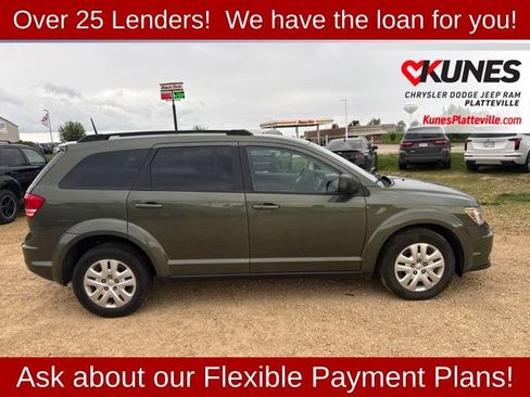 Used 2019 Dodge Journey SE FWD image 11