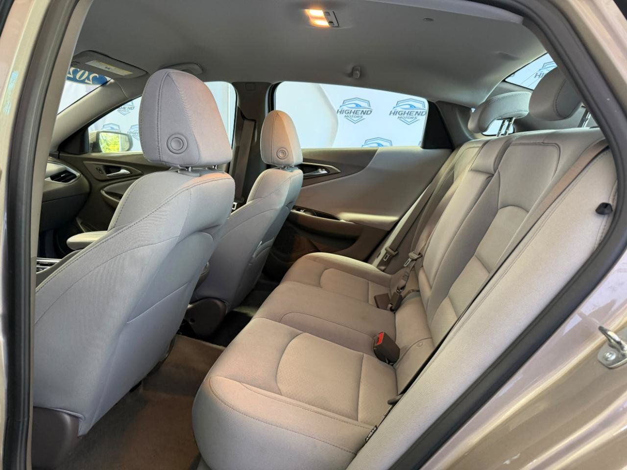 Used 2025 Chevrolet Malibu LT FWD image 18
