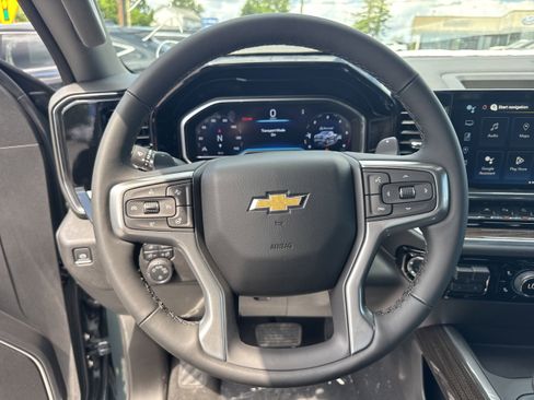 New 2025 Chevrolet Silverado 1500 LT w/ Z71 Off-Road Package image 19