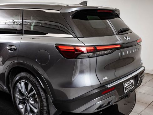 Used 2022 INFINITI QX60 Luxe w/ Cargo Package AWD/4WD image 19