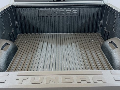 New 2026 Toyota Tundra SR image 7