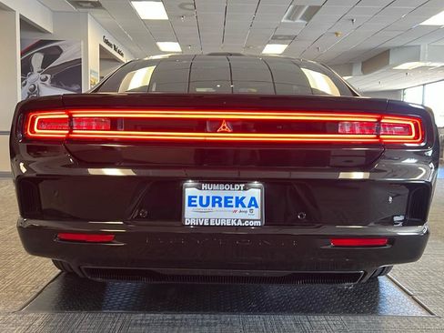 Used 2024 Dodge Charger R/T w/ Plus Group image 7