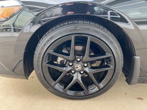 Used 2023 Honda Civic Sport image 7