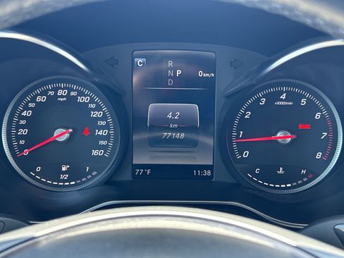 Used 2018 Mercedes-Benz GLC 300 image 10