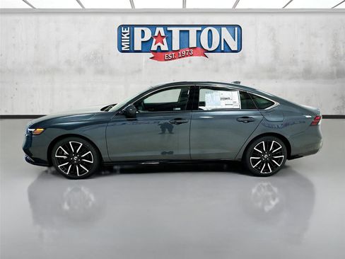 New 2026 Honda Accord Touring image 4