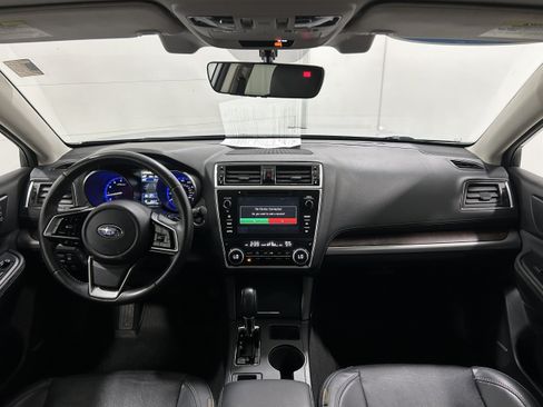 Used 2019 Subaru Outback 3.6R Limited AWD/4WD image 13