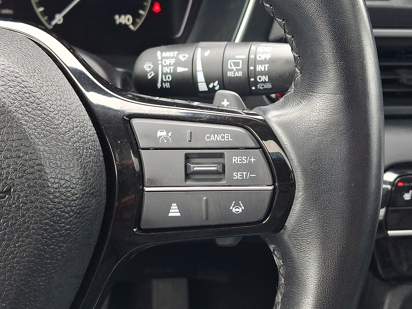 Used 2024 Honda Pilot Touring image 26
