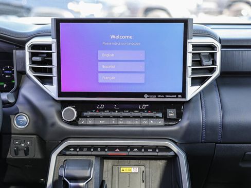 Used 2024 Toyota Tundra Platinum image 3