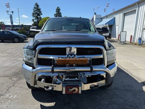 Used 2016 RAM 2500 Tradesman w/ Chrome Appearance Group image 10