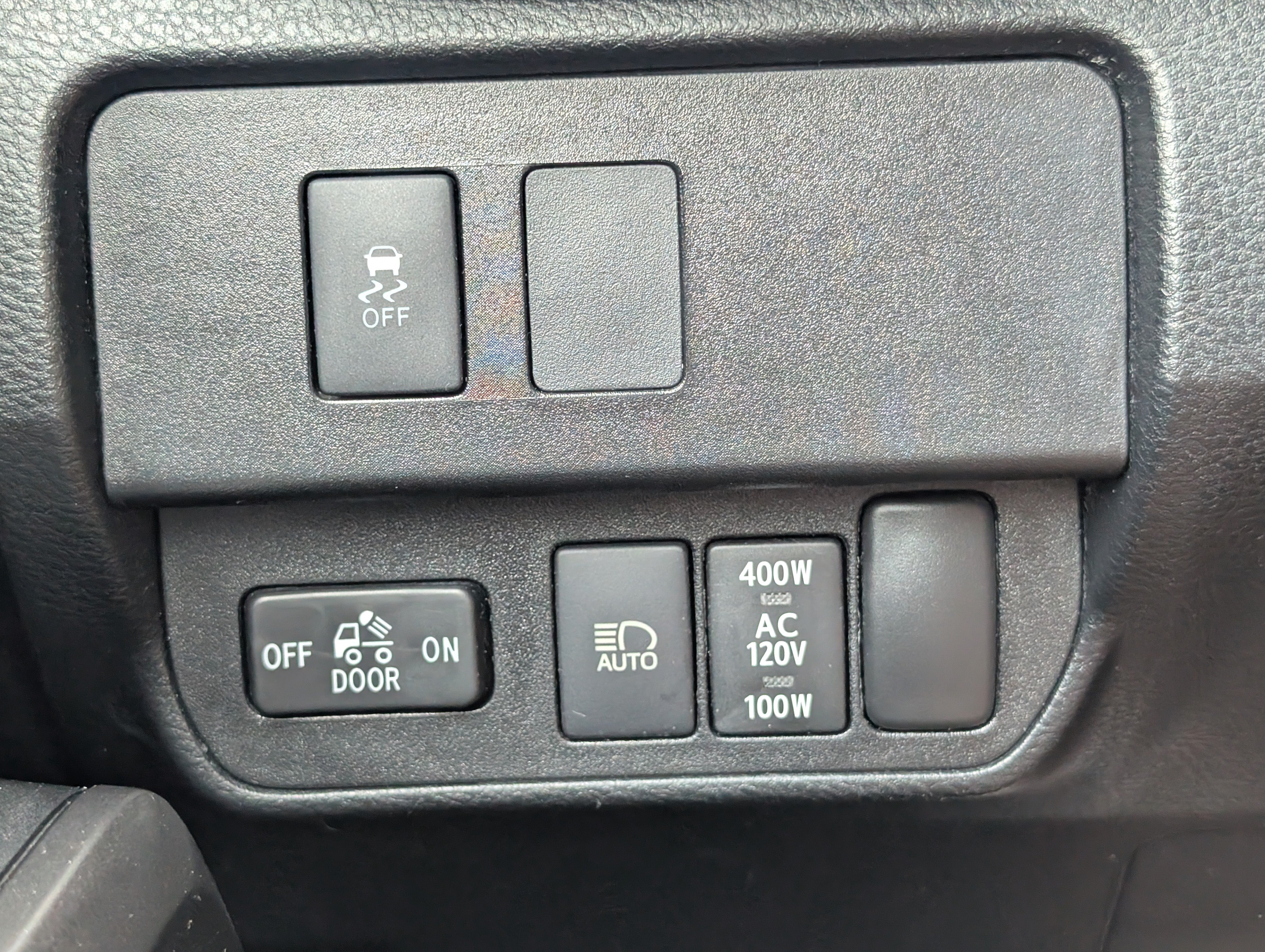 Used 2021 Toyota Tacoma TRD Sport AWD/4WD image 24