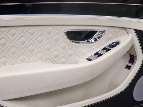 Used 2020 Bentley Continental GT V8 AWD/4WD image 26