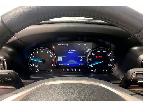 Used 2024 Ford Explorer Limited w/ Equipment Group 301A AWD/4WD image 22