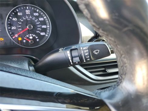Used 2019 Kia Forte EX image 14