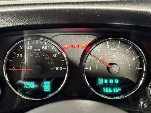 Used 2017 Jeep Wrangler Unlimited Sport w/ Connectivity Group image 14