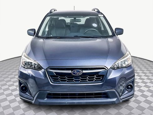 Used 2018 Subaru Crosstrek 2.0i image 2