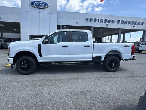 New 2026 Ford F250 XL w/ STX Appearance Package AWD/4WD image 8