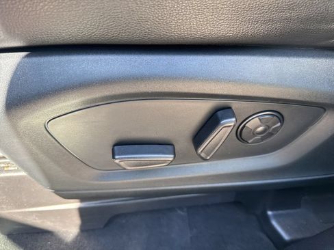Used 2022 Ford Explorer ST w/ Equipment Group 401A AWD/4WD image 25
